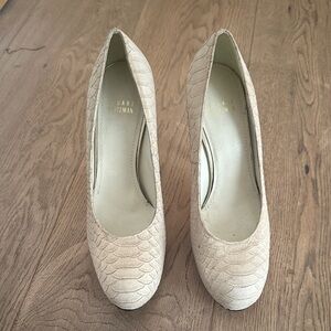 Stuart Weitzman Beige Textured Heels